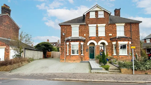 Julians Road, Stevenage, SG1, photo 1
