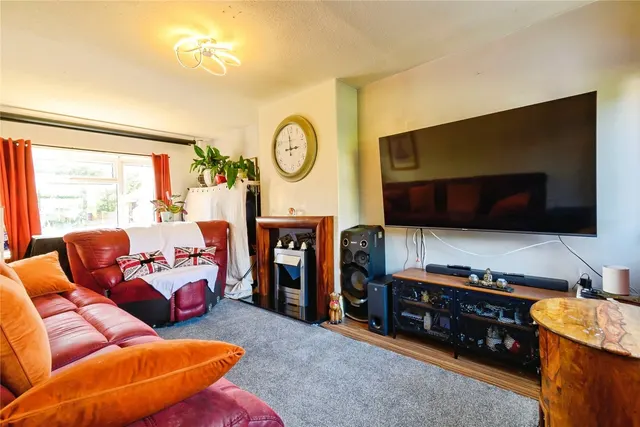 Photo 2 — Kenyon Way, Little Hulton, Manchester, Greater Manchester, M38
