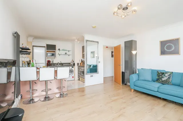 Wherry Road, Norwich, NR1, photo 2