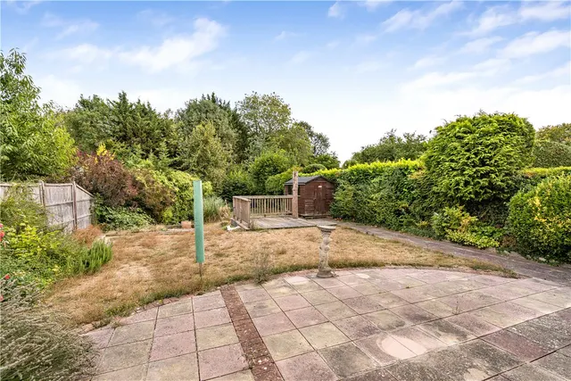 Lionel Close, Wendover, HP22, photo 2