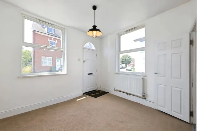 Radford Avenue, Kidderminster, DY10, photo 2