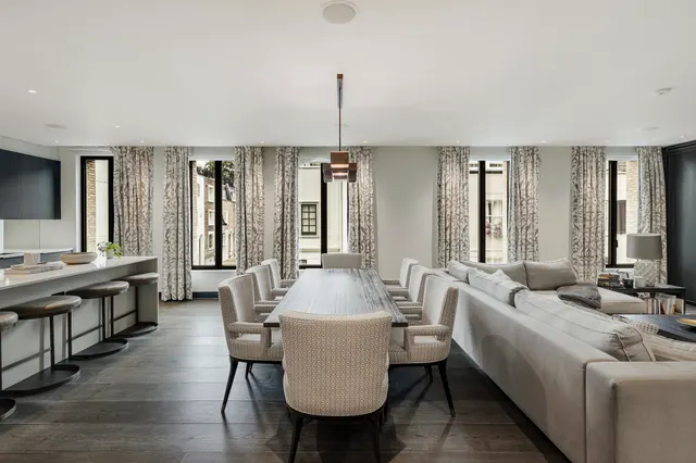 Photo 3 — Cheval Place, Knightsbridge, London