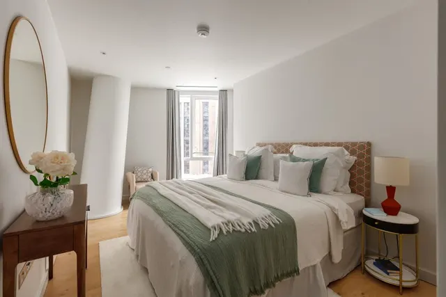 Prospect Way, London, SW11, photo 2