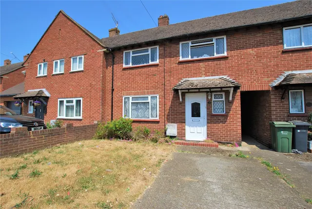 Hornbeam Road, Guildford, GU1, photo 1