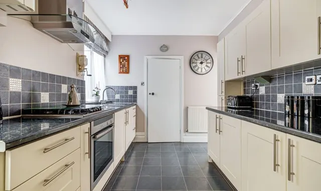 Photo 2 — West Hill, Epsom, KT19