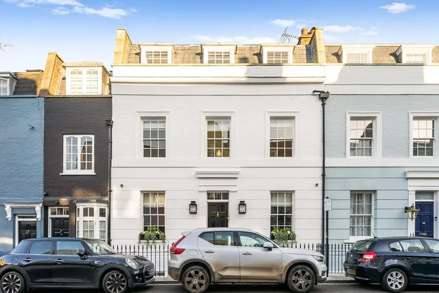 Burnsall Street, London, SW3, photo 1