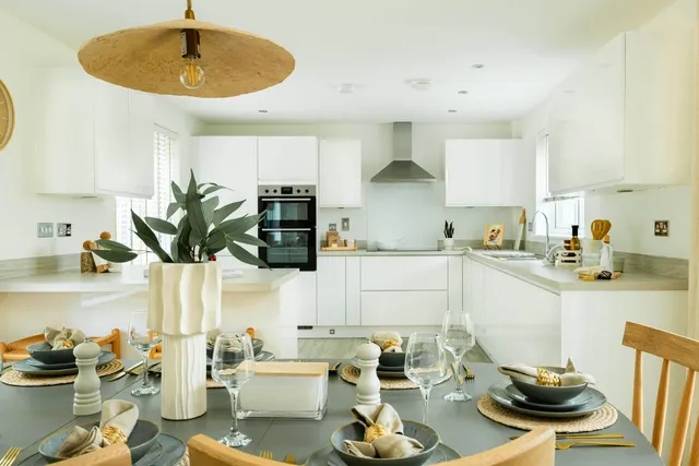 Buckingham Road, Milton Keynes, MK3, photo 2