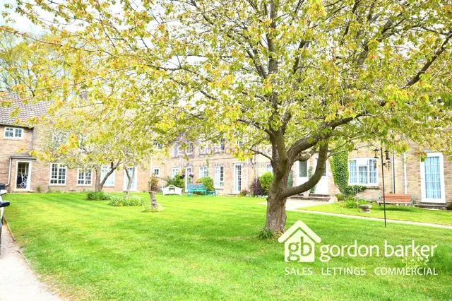 Orchard Mount, Ringwood, BH24 1HW, photo 1
