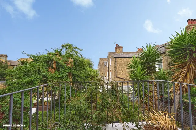Munster Road, London, SW6, photo 2