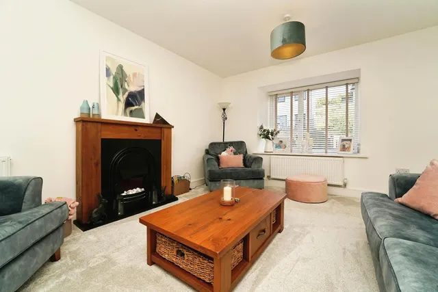 Budding Way, Dursley, GL11, photo 3