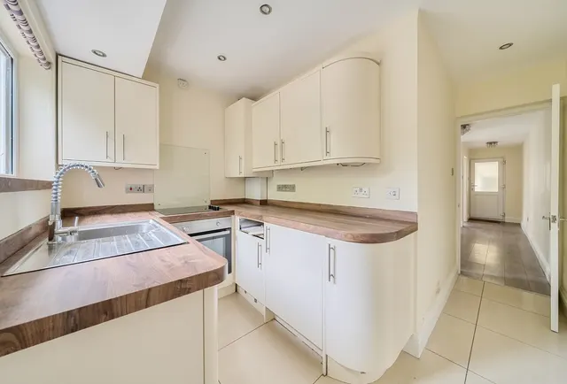 Malvern Road, Cheltenham, GL50 2NT, photo 1