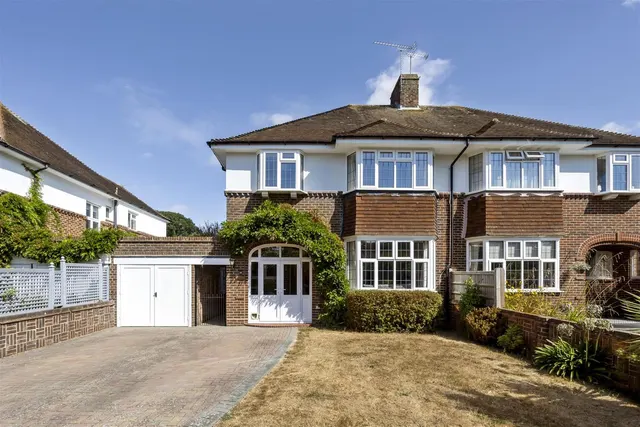 Ashurst Drive, Goring By Sea, Worthing, photo 1