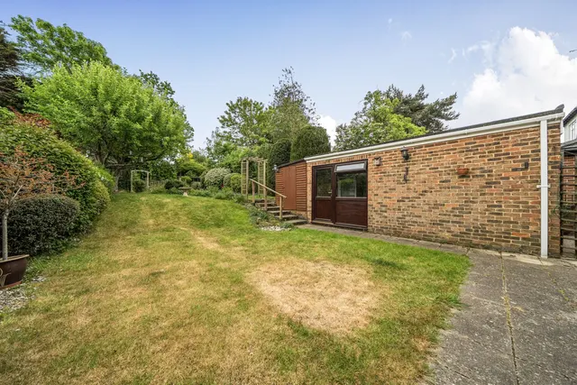 Photo 3 — Priory Avenue, Orpington, BR5