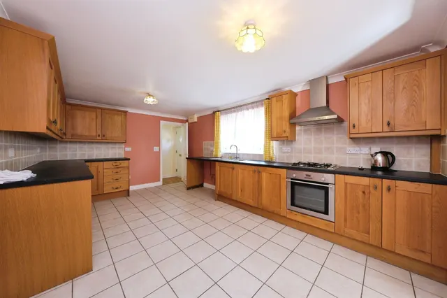 Park Lane, Castle Donington, DE74, photo 2