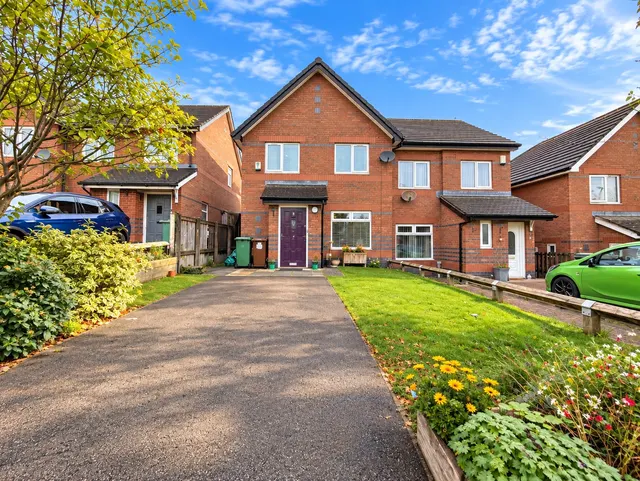 Hinderton Close, Tranmere, CH41, photo 1