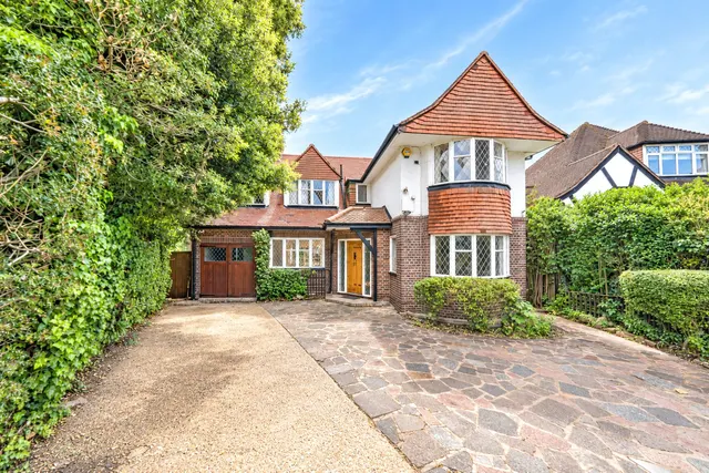Cavendish Drive, Edgware, HA8, photo 1