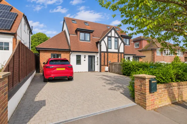 Coniston Road, Kings Langley, WD4, photo 3