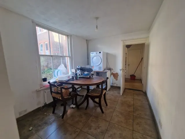 Photo 2 — Havelock Road, Southsea, Hampshire, PO5