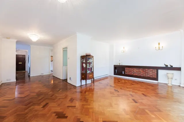 Putney Hill, London, SW15, photo 1