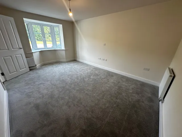 Dee Way, New Lubbesthorpe, LE19, photo 2