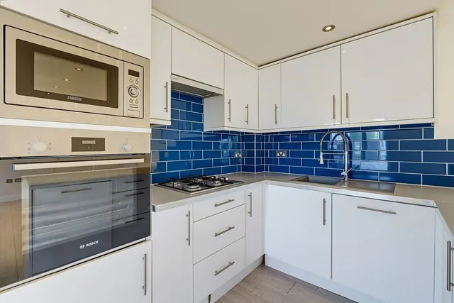 Cypress Road, London, SE25, photo 3