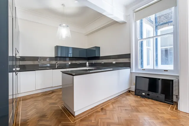 Photo 3 — Avonmore Road, London, W14