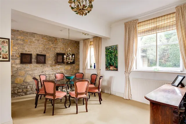St. Swithins Road, Sherborne, DT9, photo 2