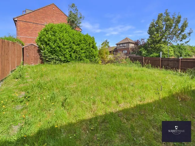 Bull Ring, Nuneaton, CV10, photo 1