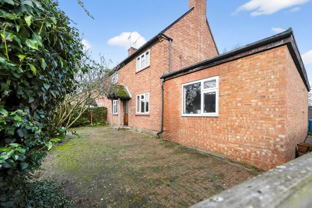 Lyndhurst Avenue, Maidenhead, SL6, photo 1