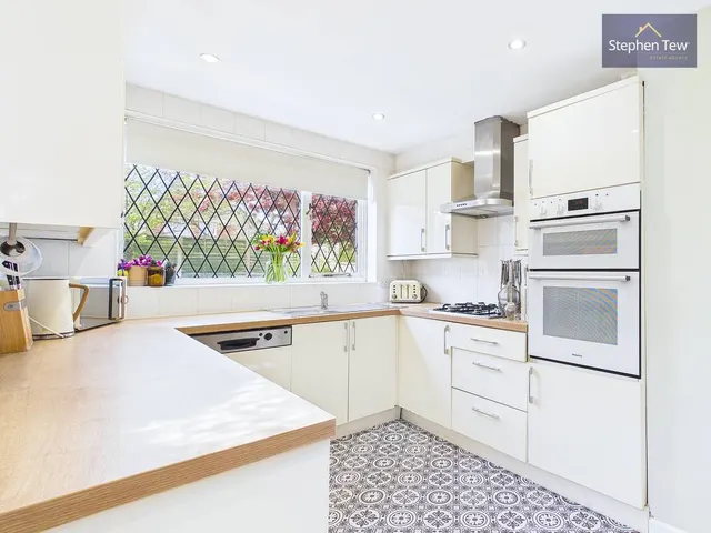 Everest Drive, Bispham, FY2, photo 3