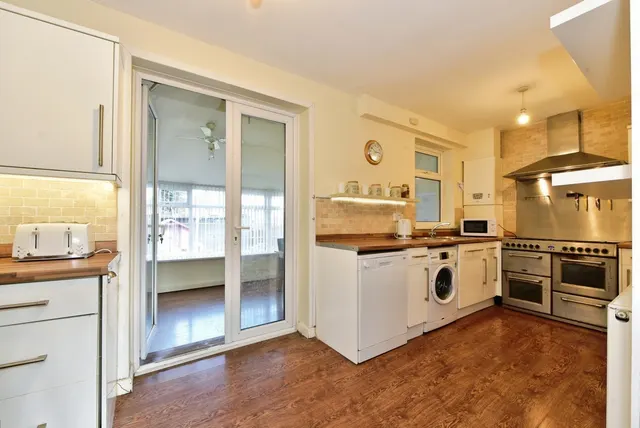 Photo 2 — Spa View Drive, Sheffield, S12