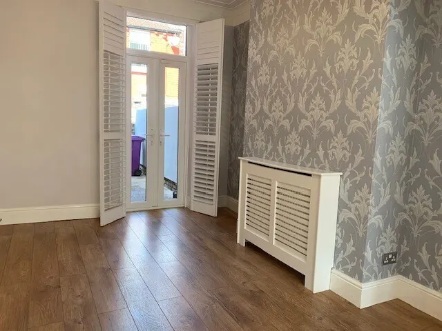 Eastdale Road, L15, photo 3