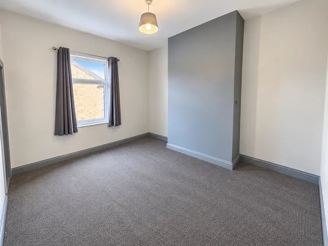 Grange Street, Wakefield, WF2, photo 2