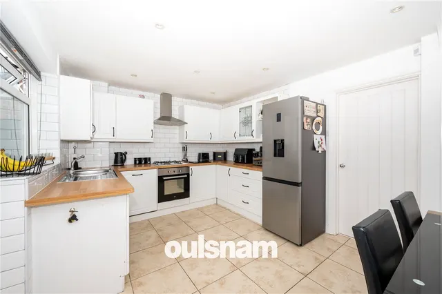 Photo 3 — Eyton Close Winyates West, Redditch, Worcestershire, B98 0JY