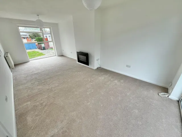 Photo 3 — Marlborough Close, Saltash, PL12