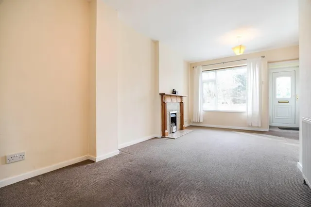 Lichfield Grove, Harrogate, HG3, photo 3