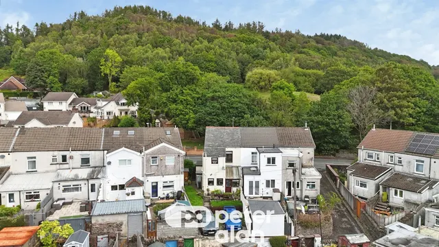 Treharne Terrace, Treharris, CF46, photo 2