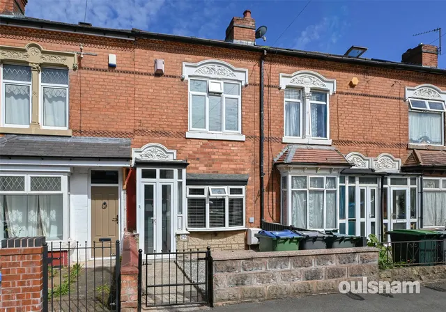 Park Road, Bearwood, West Midlands, B67 5HP, photo 1