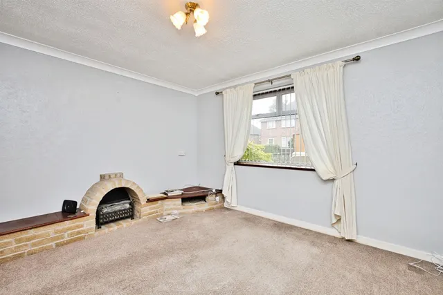 Chelston Avenue, Yeovil, BA21, photo 3