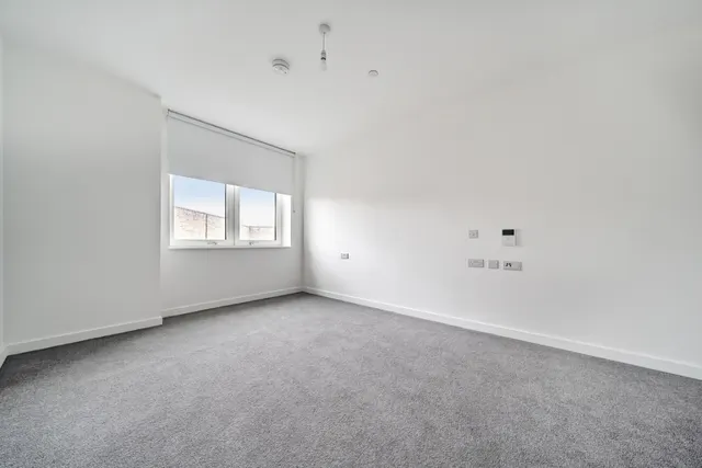 St Pauls Road, Barking, IG11, photo 3