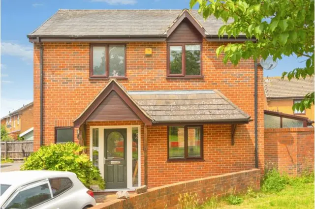 Astill Lodge Road, Leicester, LE4, photo 2