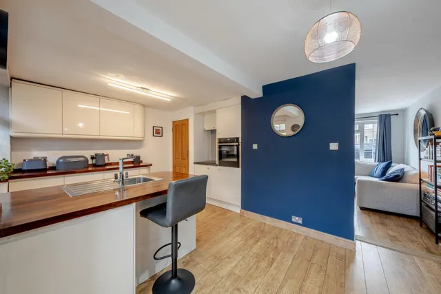 Park Road, Boston Spa, LS23, photo 3