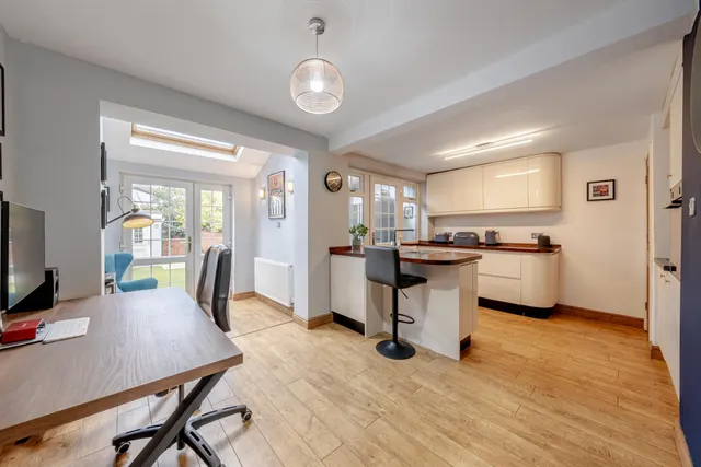 Park Road, Boston Spa, LS23, photo 2
