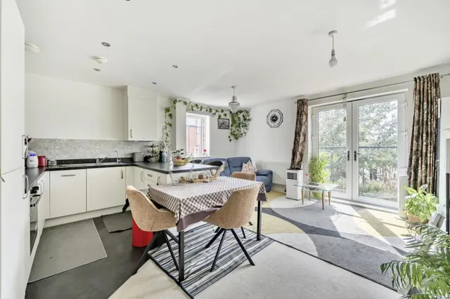 Elvian Close, Reading, RG30, photo 2