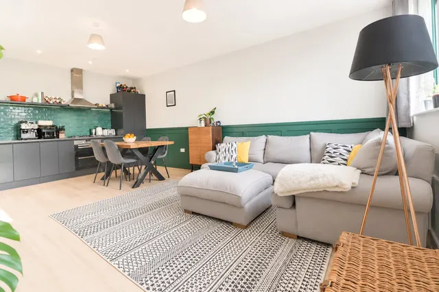 Fleet Mill, Minley Road, Fleet, Hampshire, GU51 2AD, photo 1