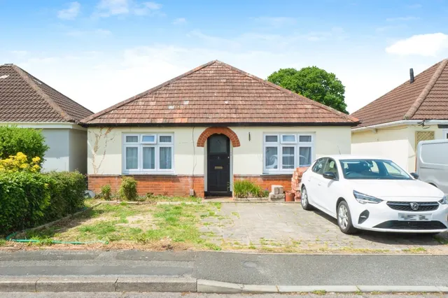 Rosedale Avenue, Romsey, SO51, photo 1