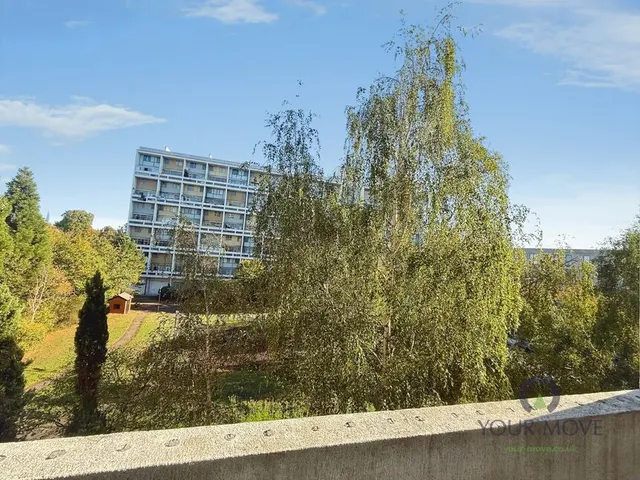 St. James's Crescent, London, SW9, photo 2