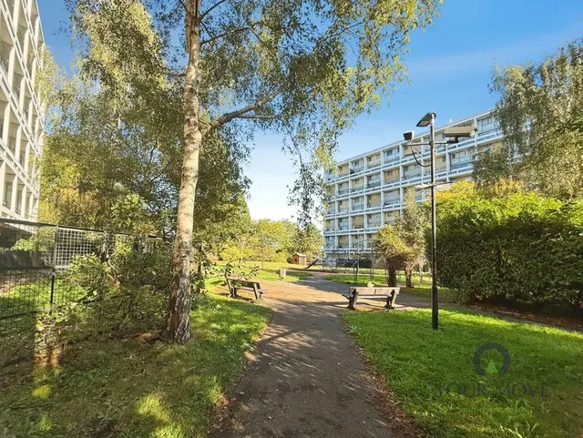 St. James's Crescent, London, SW9, photo 1