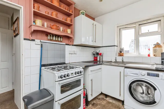 Rock Lane, Hastings, TN35, photo 3