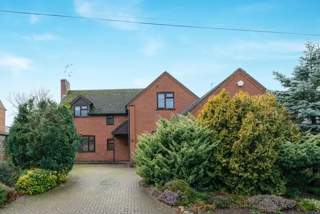 Main Street, Kirby Bellars, LE14, photo 1